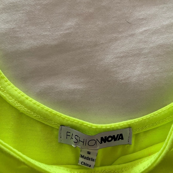 Neon green top - Picture 2 of 2